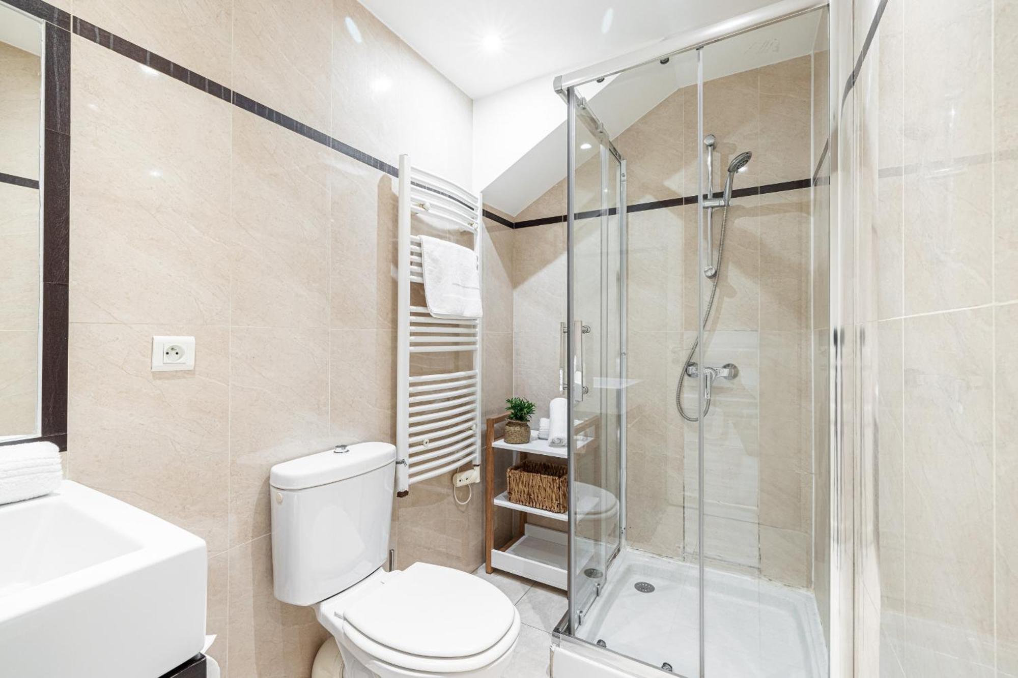 Massena Street - 1 Bdr Duplex With Ac & Parking Apartment นีซ ภายนอก รูปภาพ